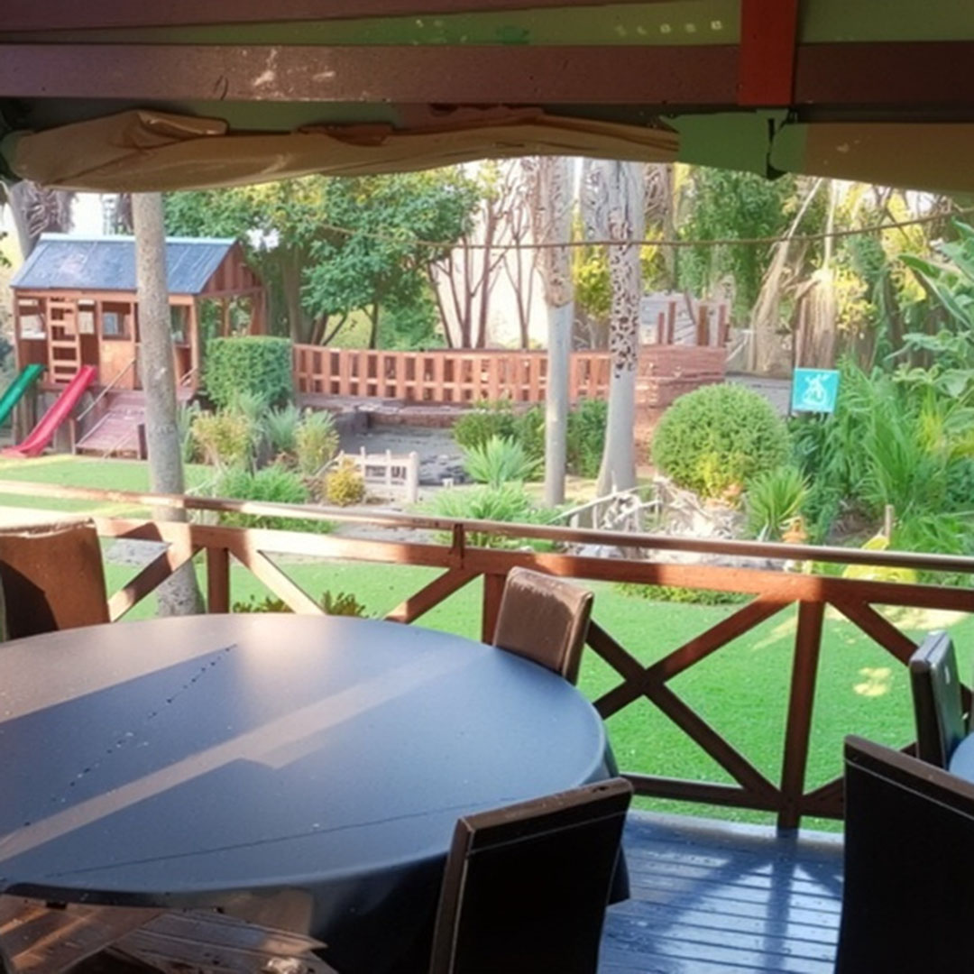 Glen Austin dining area