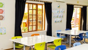Bradford learners and campus life 7
